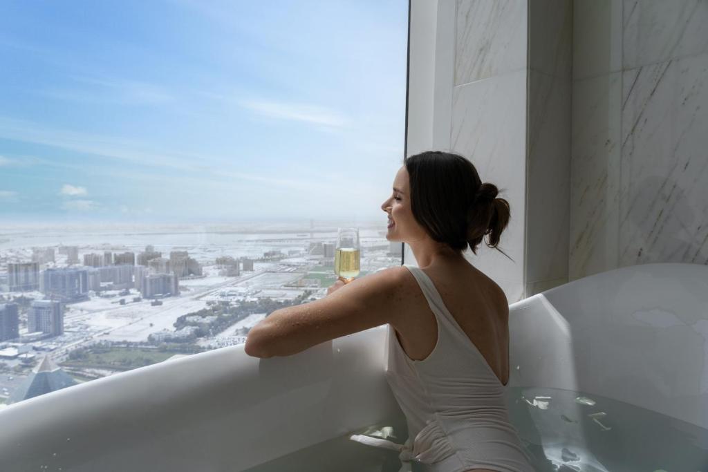 Opera Two Bedroom Suite with Club Millésime Access - Image 7
