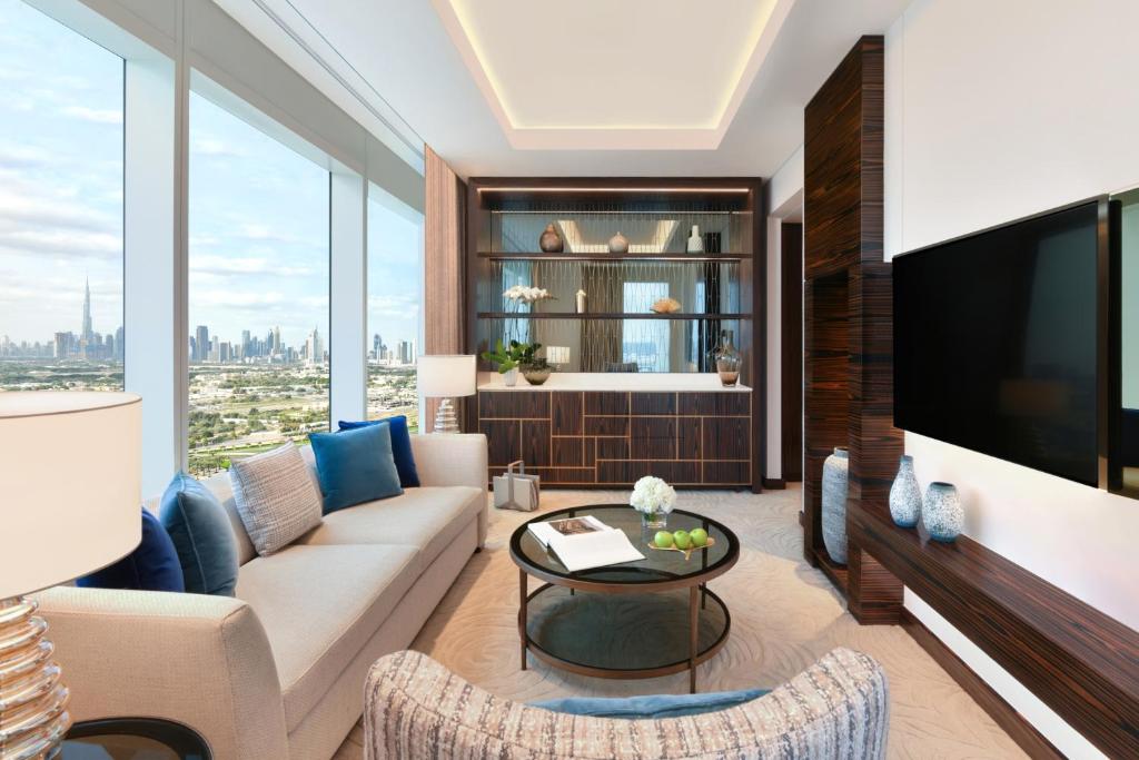 Panoramic King Suite with Club Millésime Access - Image 2