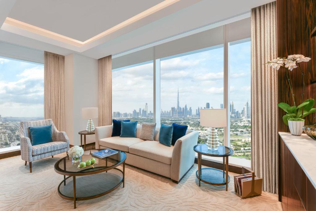 Panoramic King Suite with Club Millésime Access - Image 3
