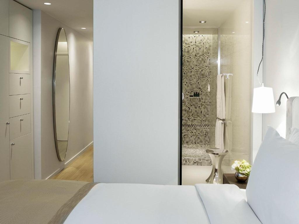 Superior Queen Room - Image 3