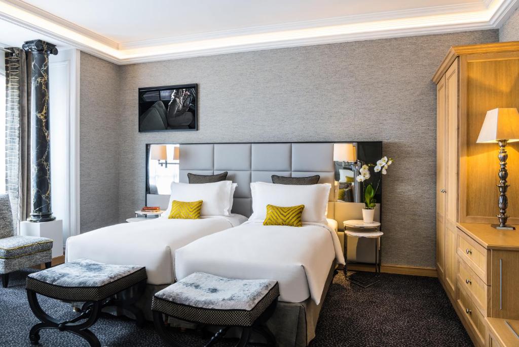 Junior Suite with Twin Beds - Image 10