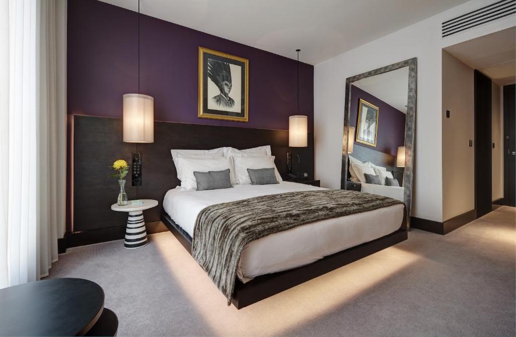 Deluxe Double Room - Image 2