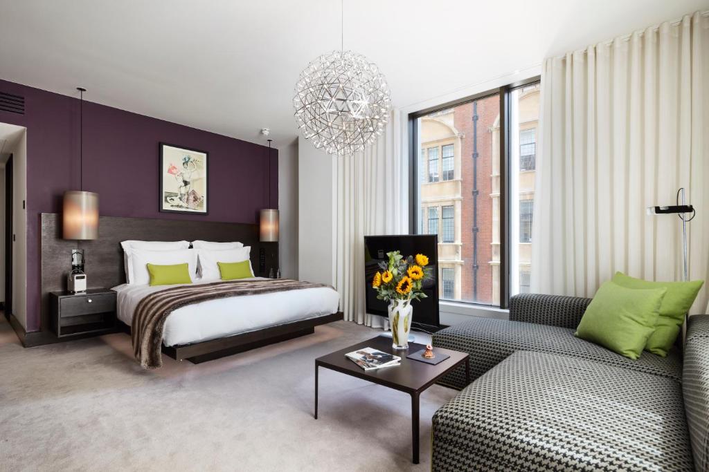 Junior Suite - Image 1
