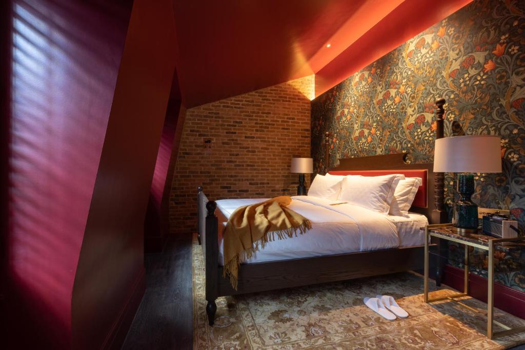 Junior Suite - Image 2