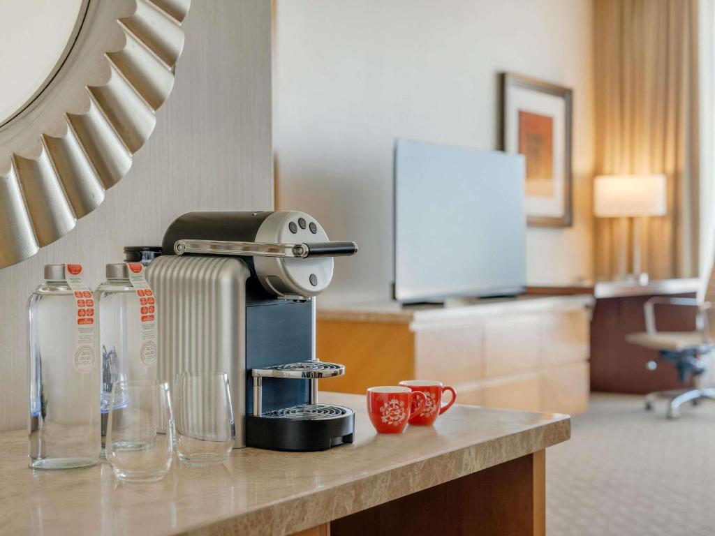 Classic Suite - Image 12