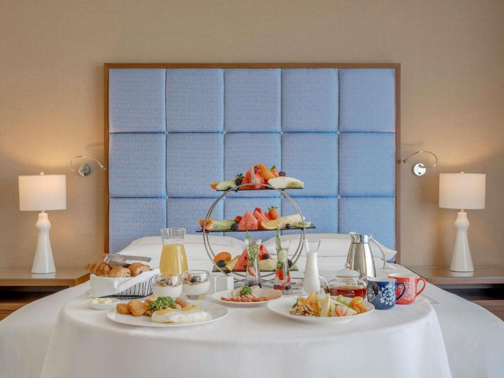 Classic Suite - Image 8