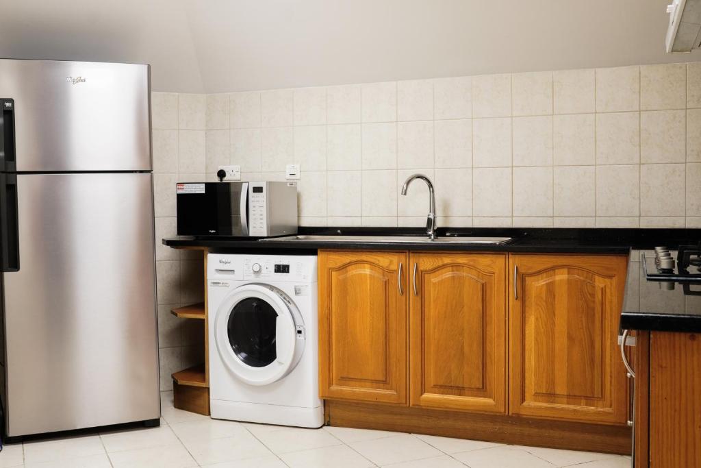 One-Bedroom Apartment - Image 3