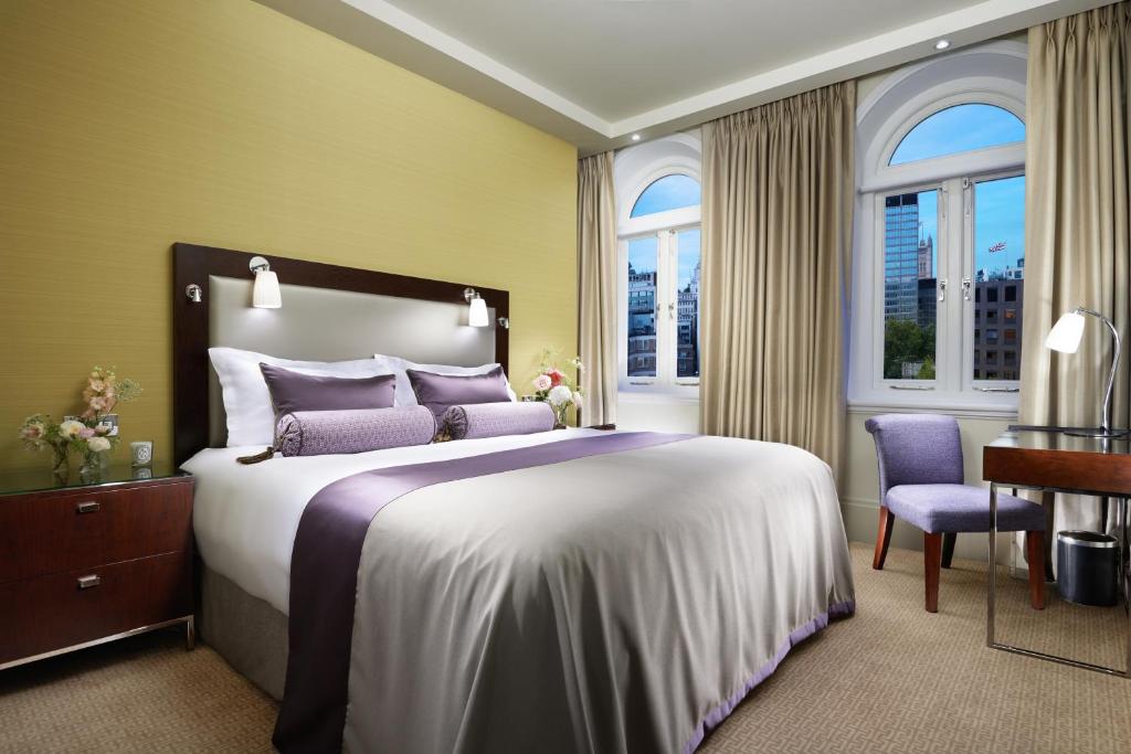 Kings Three Bedroom Suite - Image 2