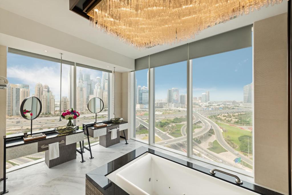 Presidential Suite - Image 4