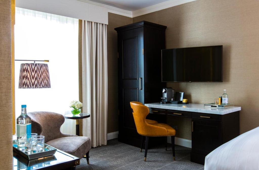 Bloomsbury King Room - Image 1