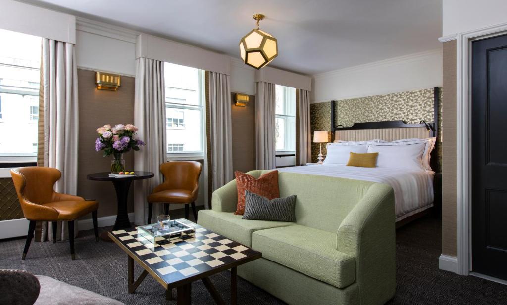 Bloomsbury Suite - Image 2
