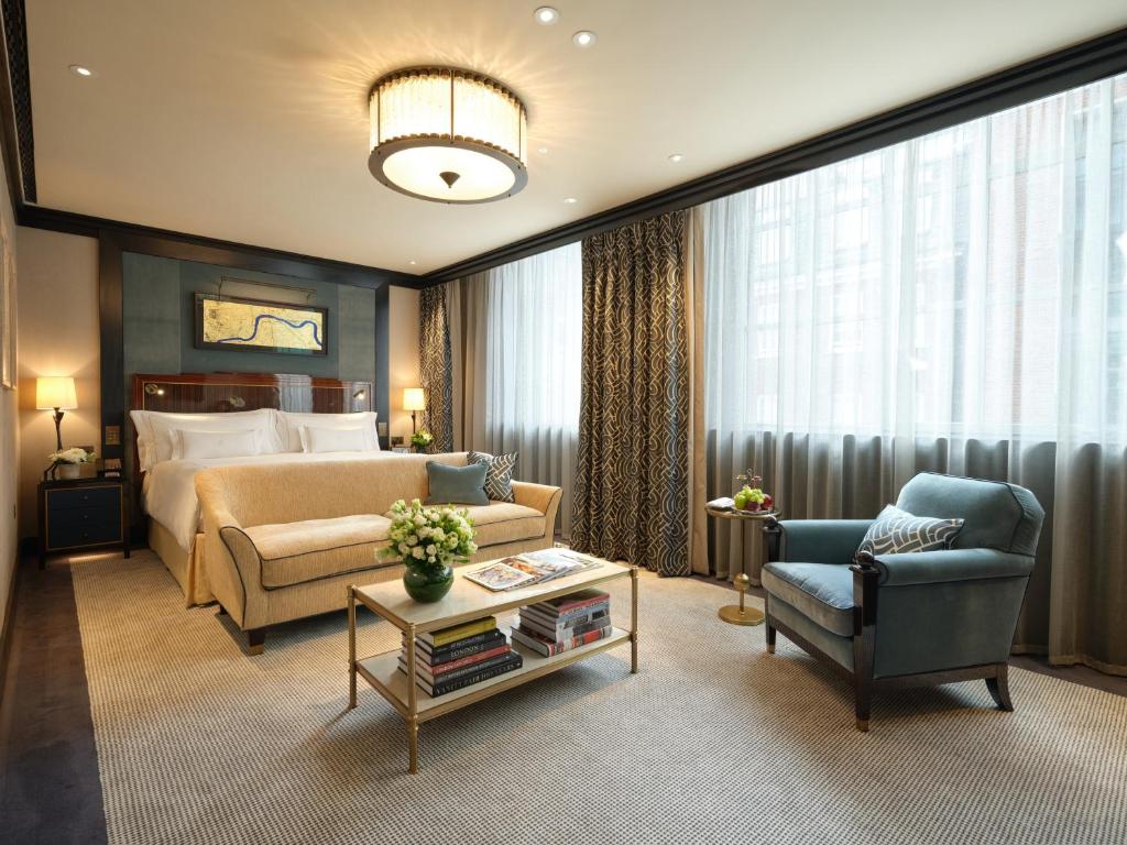 Premier Junior Suite - Image 7
