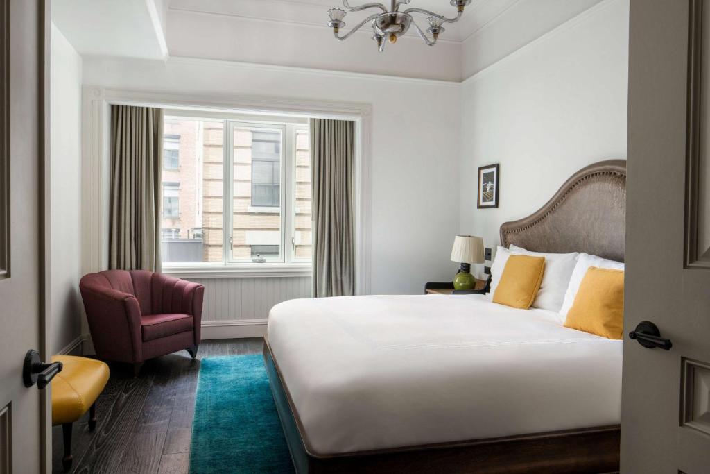 One-Bedroom Suite - Mobility Accessible - Image 1