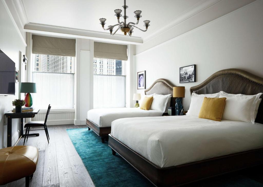 Queen Room with Two Queen Beds - Image 1