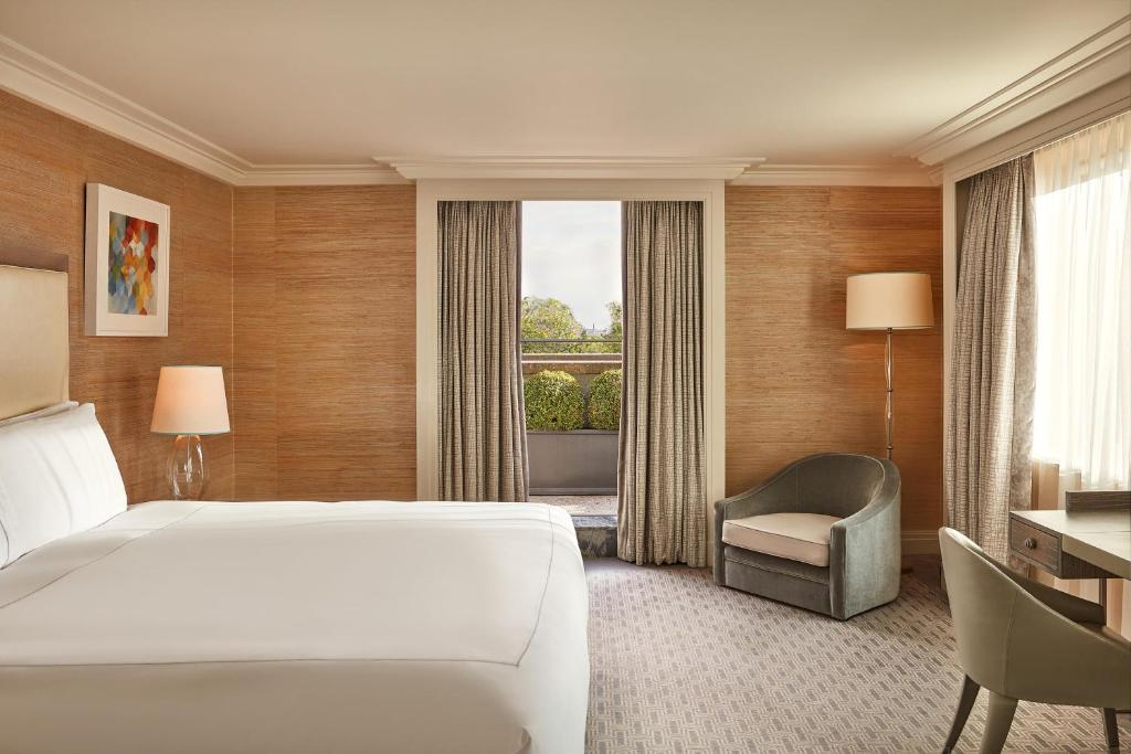 Balcony Junior Suite - Image 1