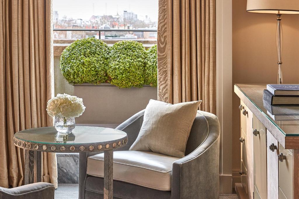 Berkeley Balcony Room - Image 4