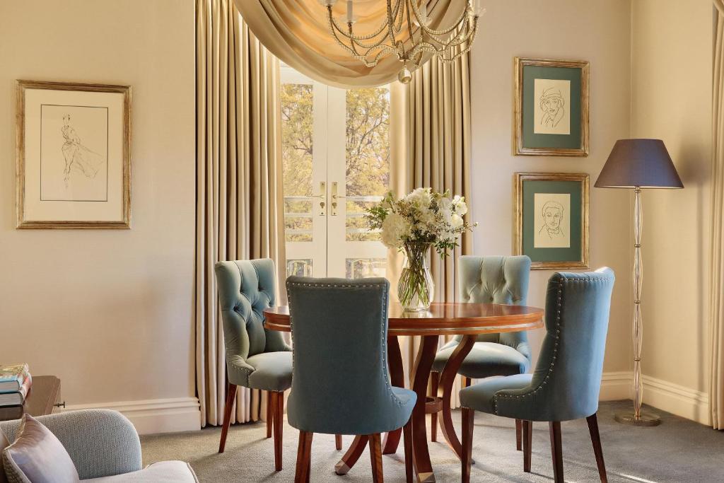 Berkeley Suite - Image 1