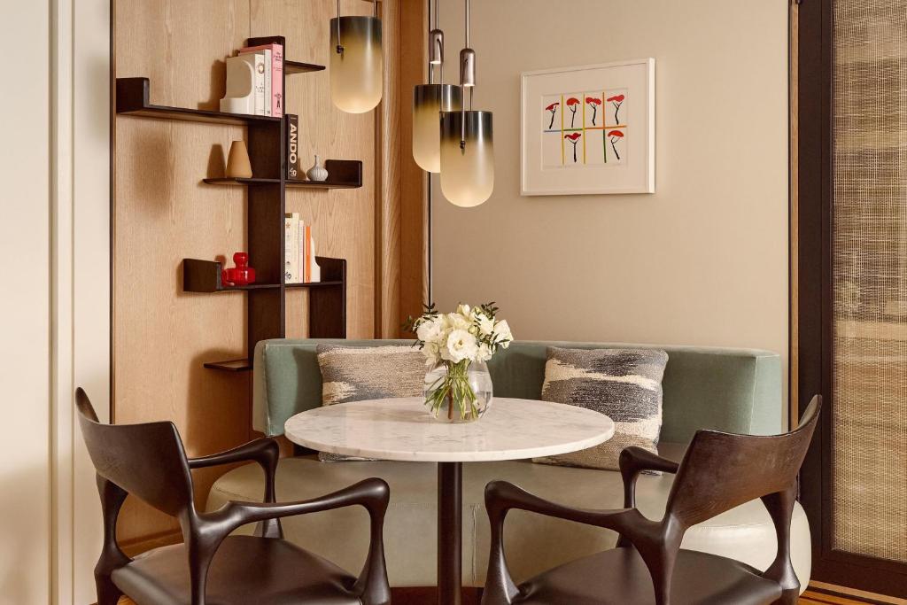 Park Suite - Image 5