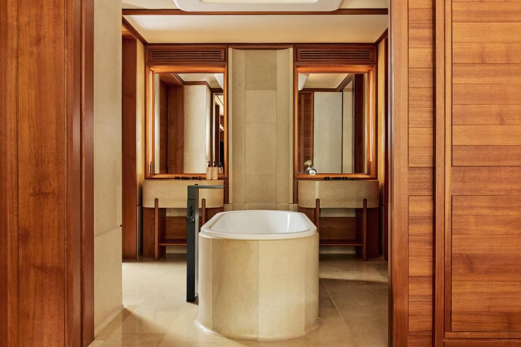 Terrace Junior Suite - Image 4