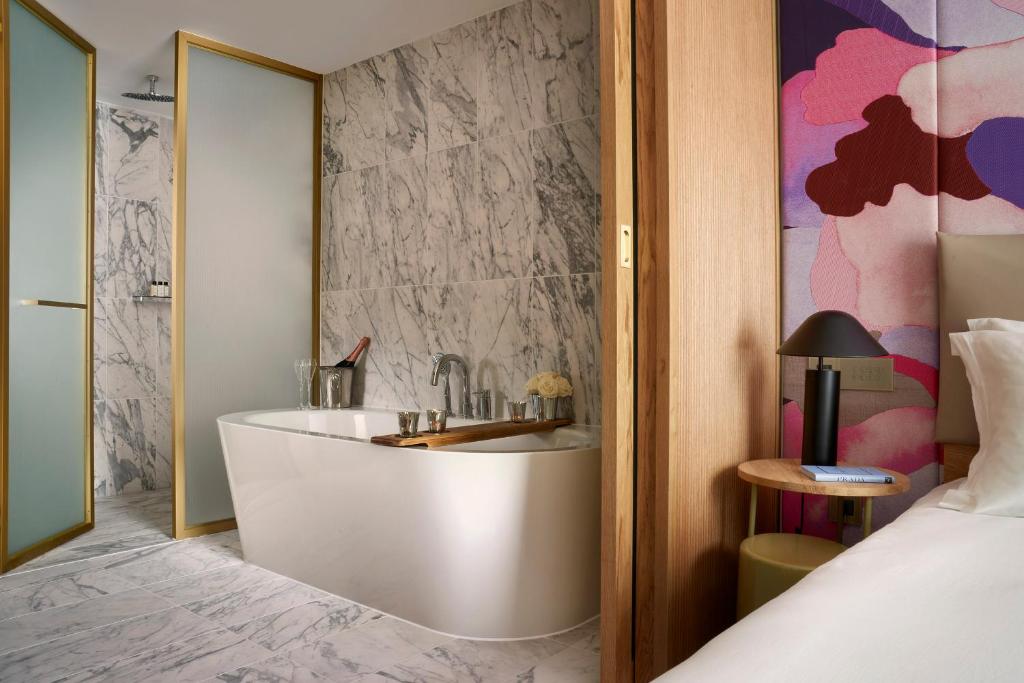 Marylebone Suite - Image 3