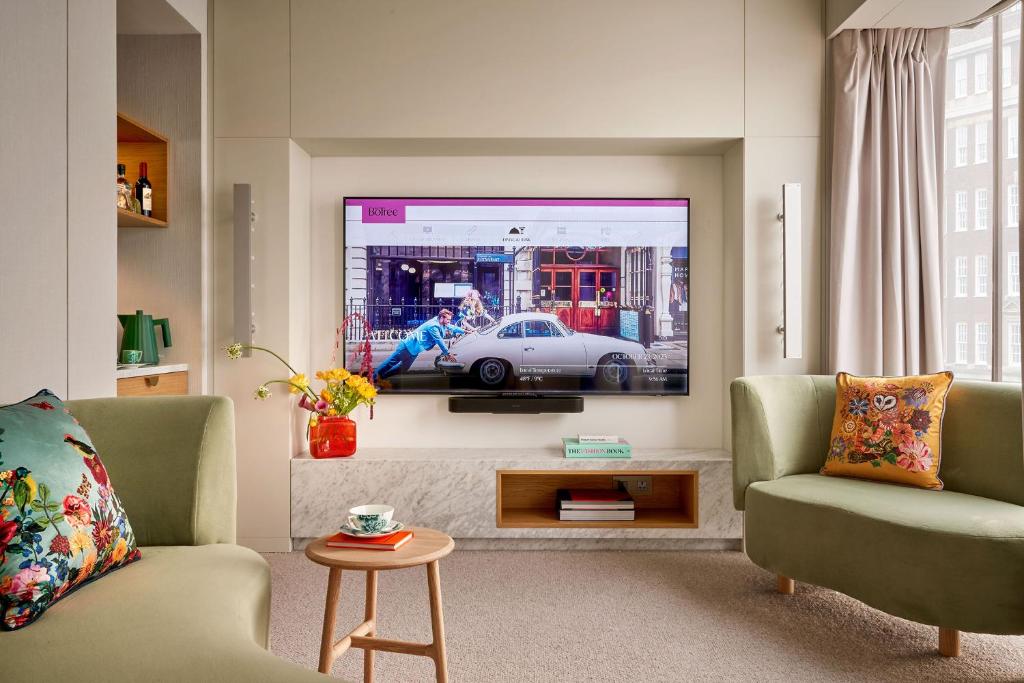 Mayfair Suite - Image 2