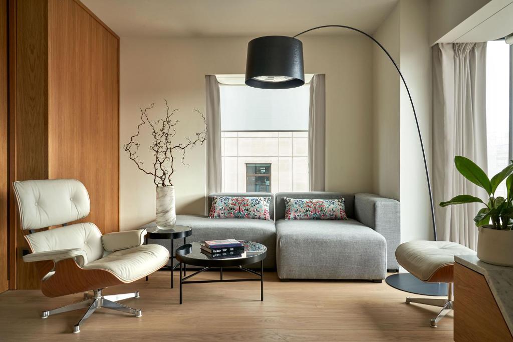 Soho Suite - Image 2