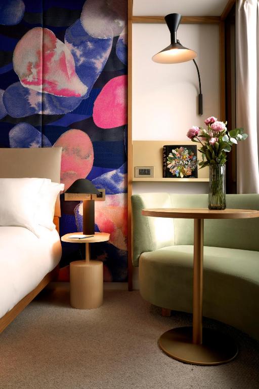 Superior Double Room - Image 2