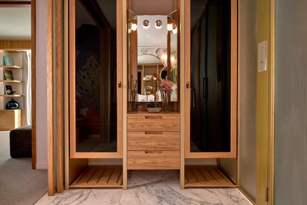 Welbeck Suite - Image 3