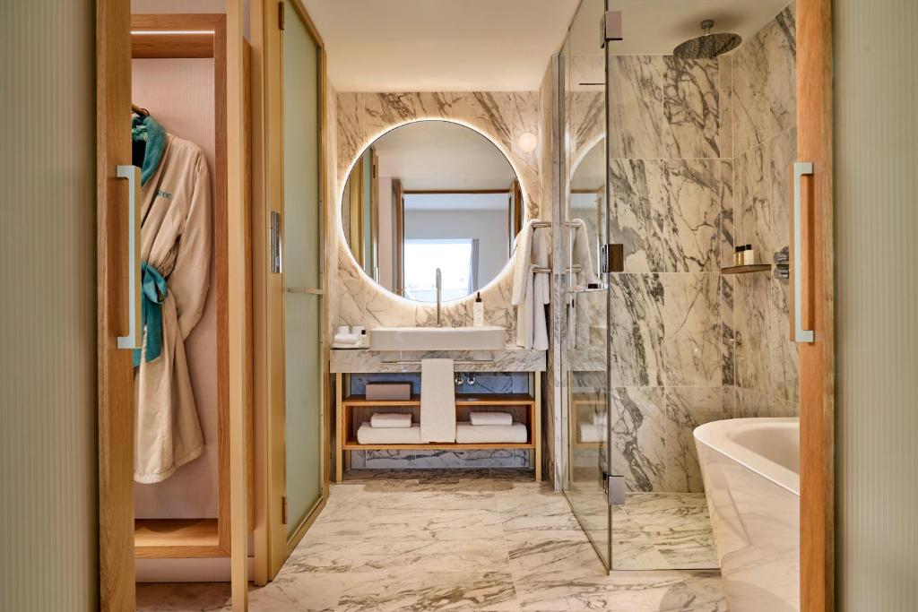 Wigmore Suite - Image 4