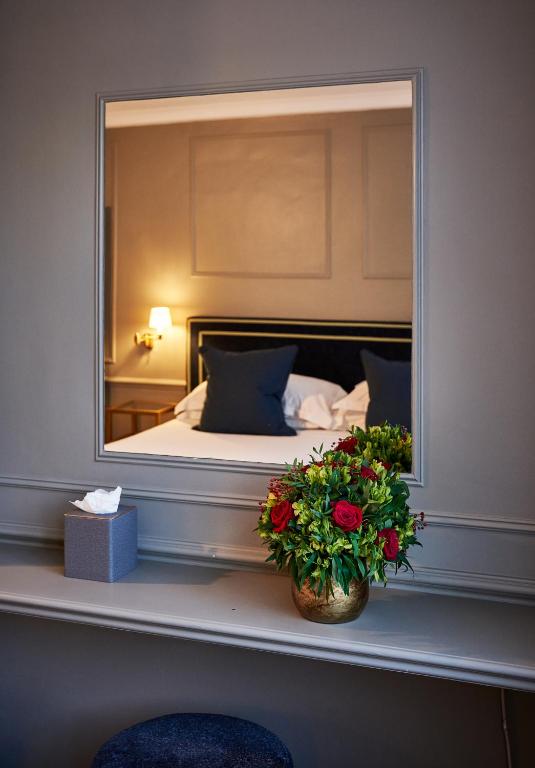 One-Bedroom Apartment - Image 3