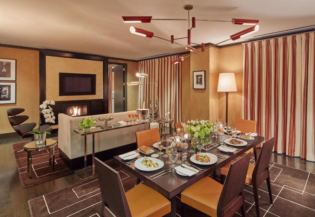 One-Bedroom Director Penthouse Suite - Image 1