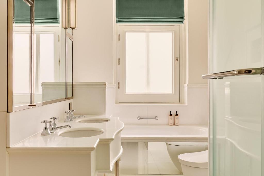 Connaught Suite - Image 3