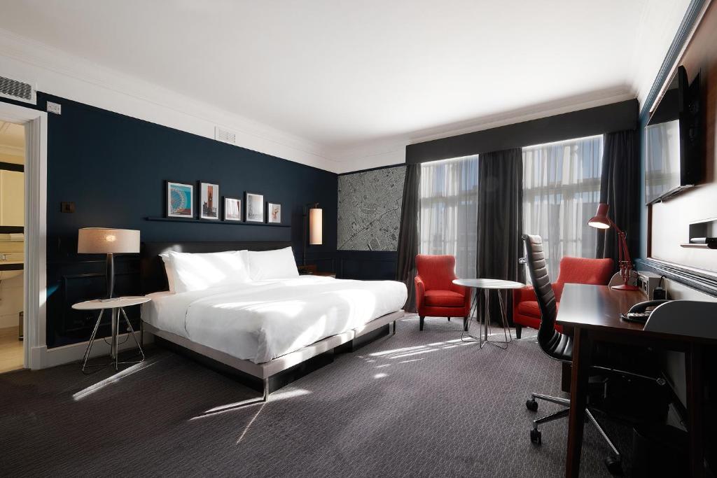 Executive King Room - Image 1