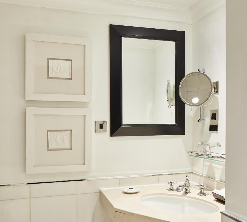 Junior Suite - Image 9