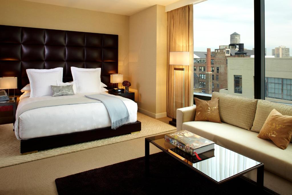 Hudson Square King ADA - Image 4