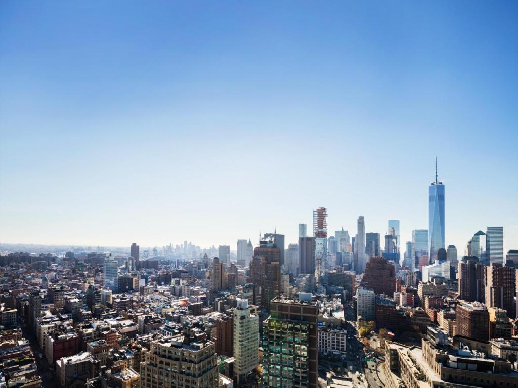 SoHi King View Room ADA - Image 2