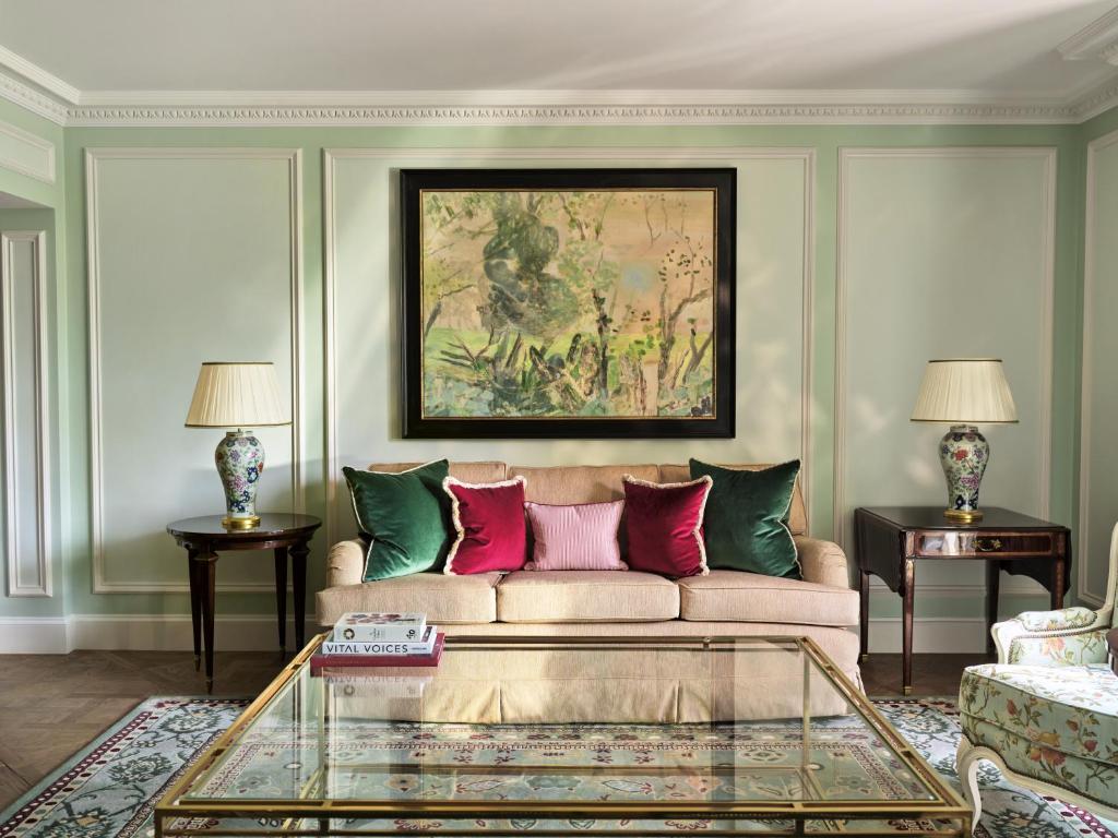 Belgravia Suite - Image 9