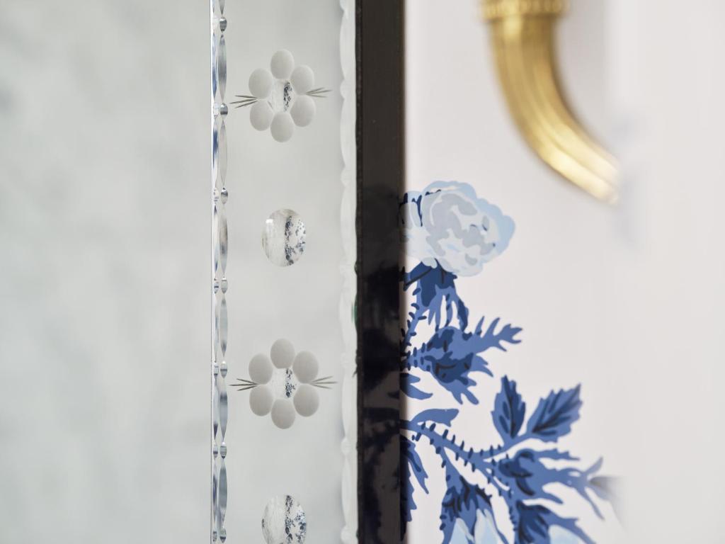 Hyde Park Suite - Image 10