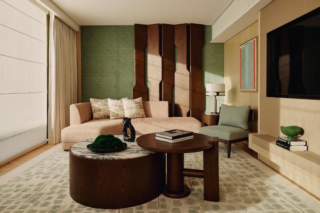 Deluxe Courtyard Studio - Image 1