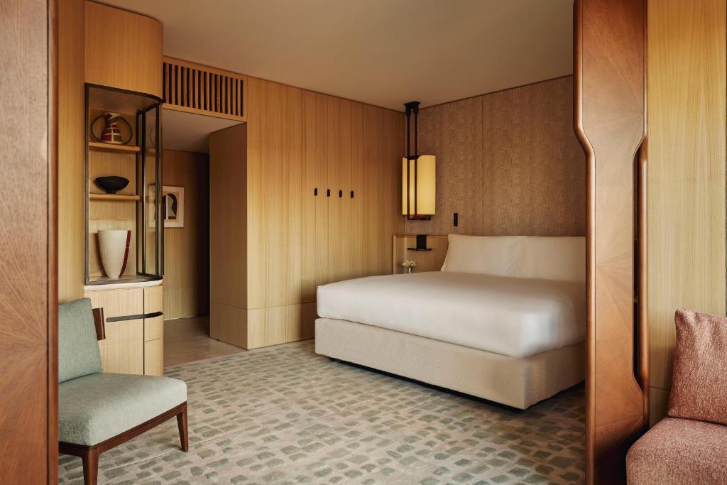 Deluxe Park Junior Suite - Image 4