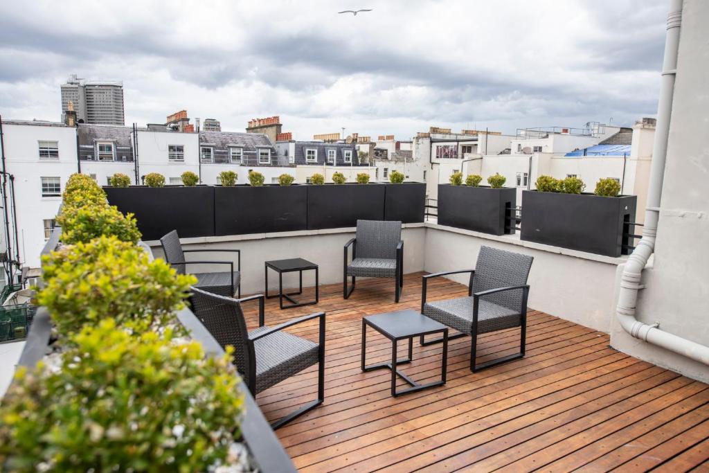 Jimmie Martin Penthouse Suite - Image 12