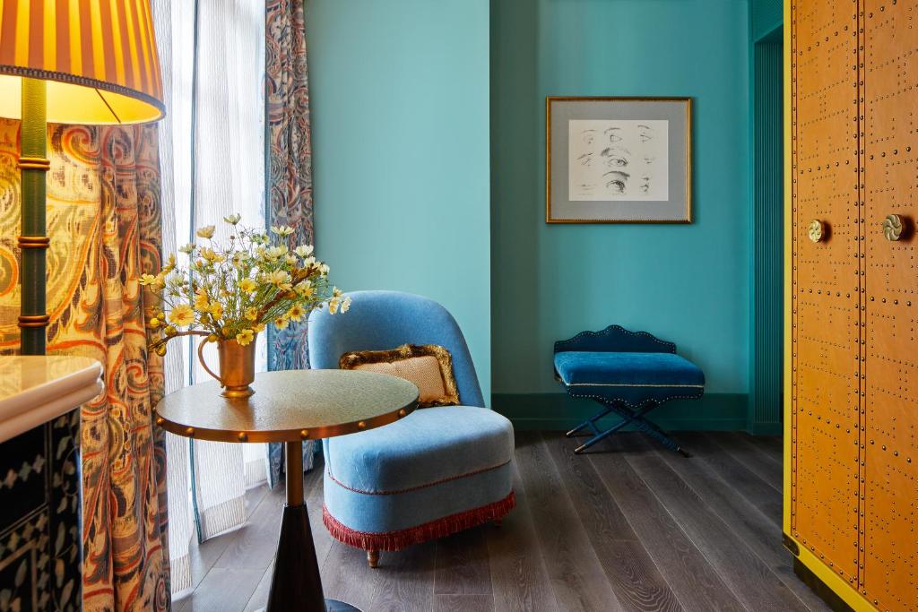 Grand King - Image 2