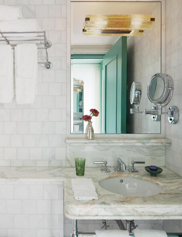 Grand King - Image 4