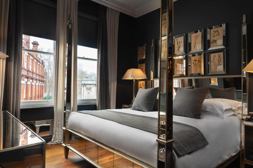 Executive Suite - Image 6