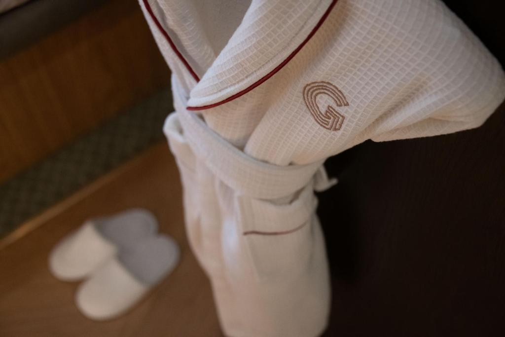 Superior Double Room - Image 2