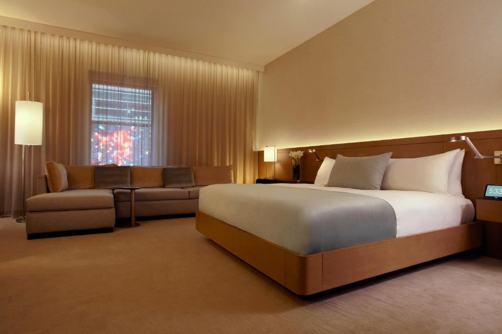 Junior Corner Suite - Image 3