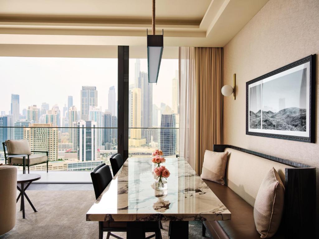 Lana Suite - Image 11