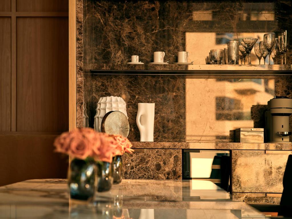 Marina Duplex Suite - Image 16