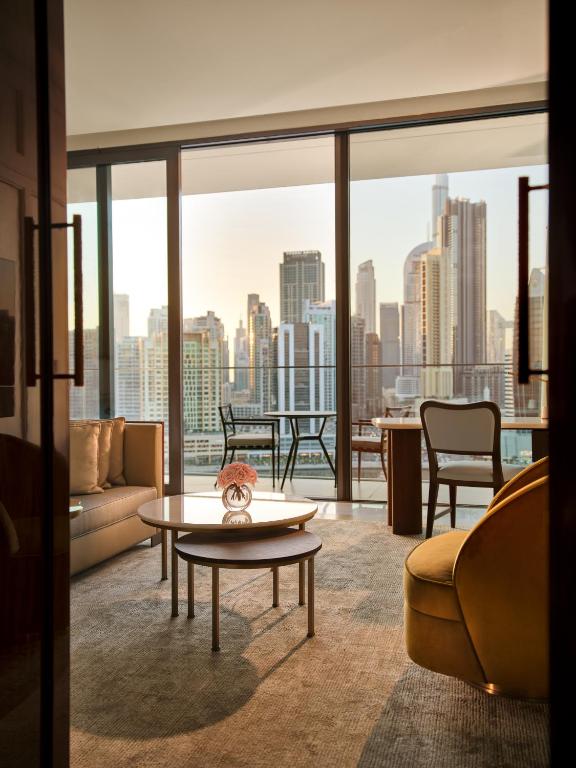 Marina Sky Room - Image 1
