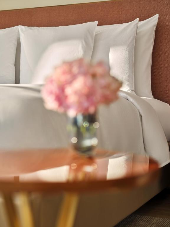 Marina Terrace Suite - Image 2